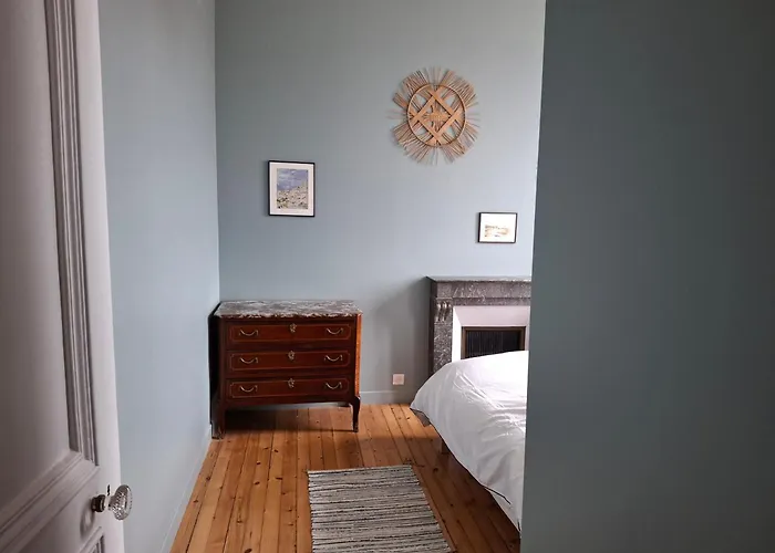 Sejour Chic En Art Deco Apartment Granville