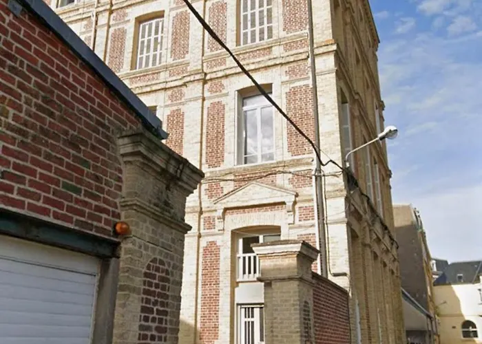 Sejour Chic En Art Deco Apartament